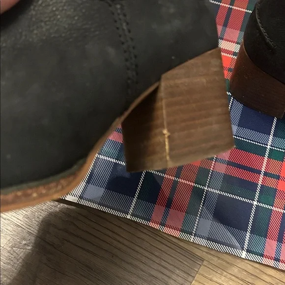 UGG Black Leather Ankle Boots - Picture 6 of 11